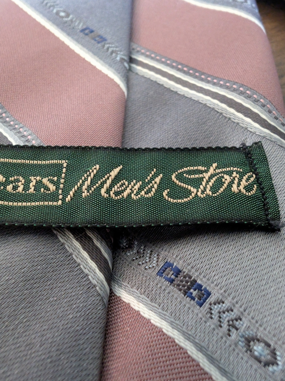 Sears Men's Striped Men's Tie - Picture 2 of 3